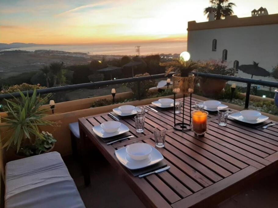 3 Bedroom Home With Amazing Views & Outdoor Spaces 马尼尔瓦 外观 照片